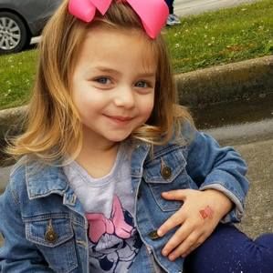 Meet your Posher, Debbie